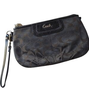 Coach Black Wristlet With Brown C Pattern. Large Clutch With Zipper, Pockets